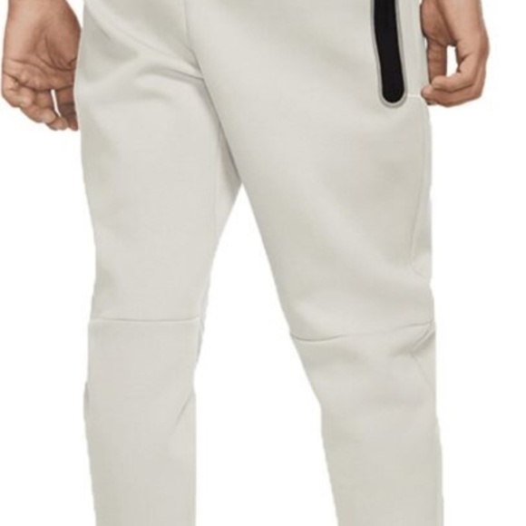 Nike Sportswear Tech Fleece Pant - Picture 4 of 7
